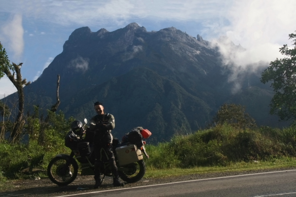 mt. kinabalu.JPG